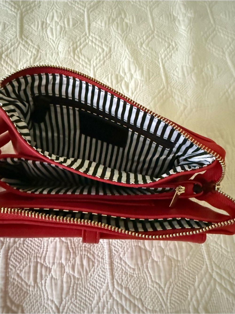Red Women’s Crossbody Purse with Gold Accent - Picture 3 of 5